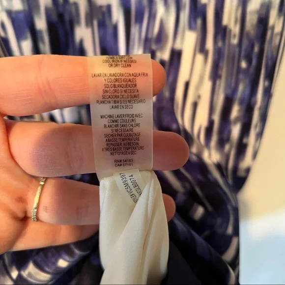 Vince Camuto Sleeveless Zip Closure Blue Abstract Print Career Dress - Picture 6 of 10